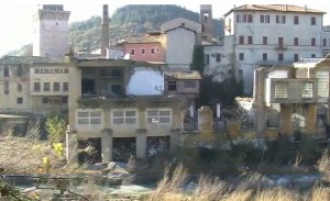 L'ex lanificio di Fermignano, distrutto dalle nevicate del 2012