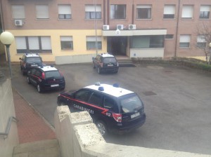 L'operazione è in corso alla stazione dei Carabinieri di Urbino